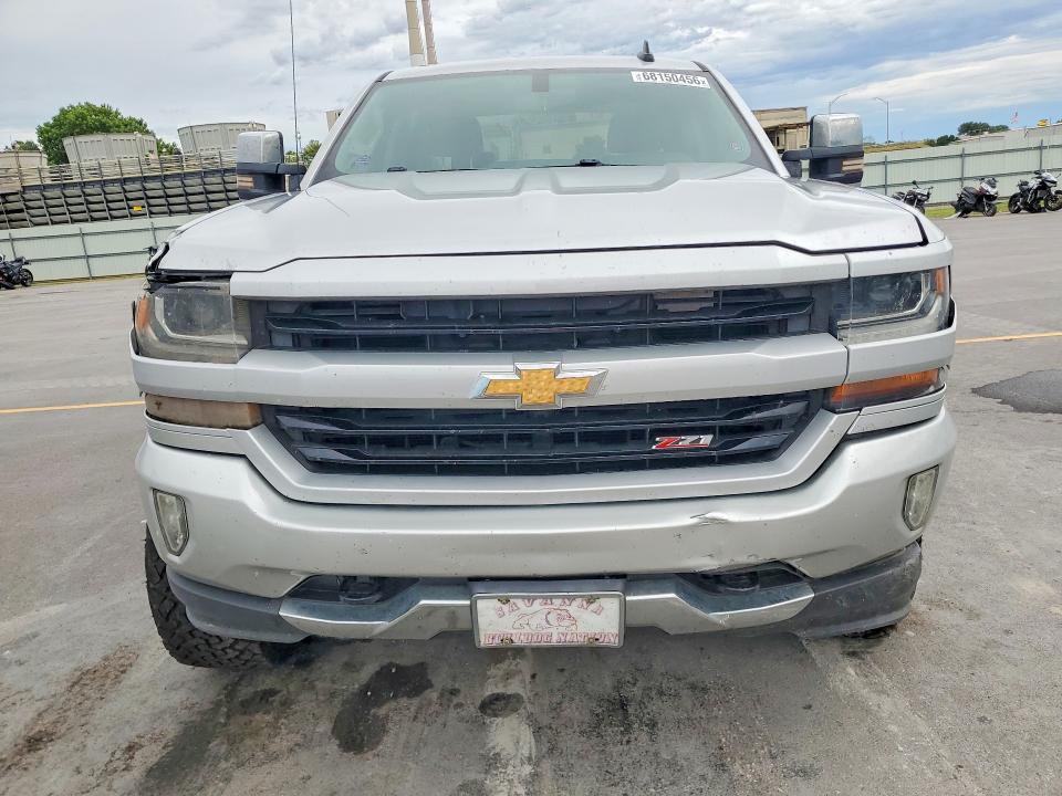 Продаж на аукціоні авто 2018 Chevrolet Silverado, vin: 3GCUKREC7JG468839, номер лоту: 68150456