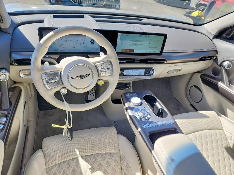 Продажа на аукционе авто 2023 Genesis Gv60, vin: KMUKEDTBXPU009867, номер лота: 70526486