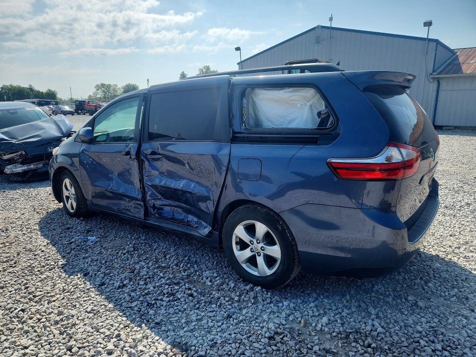 2016 Toyota Sienna მანქანა იყიდება აუქციონზე, vin: 5TDKK3DC5GS713735, აუქციონის ნომერი: 67421296