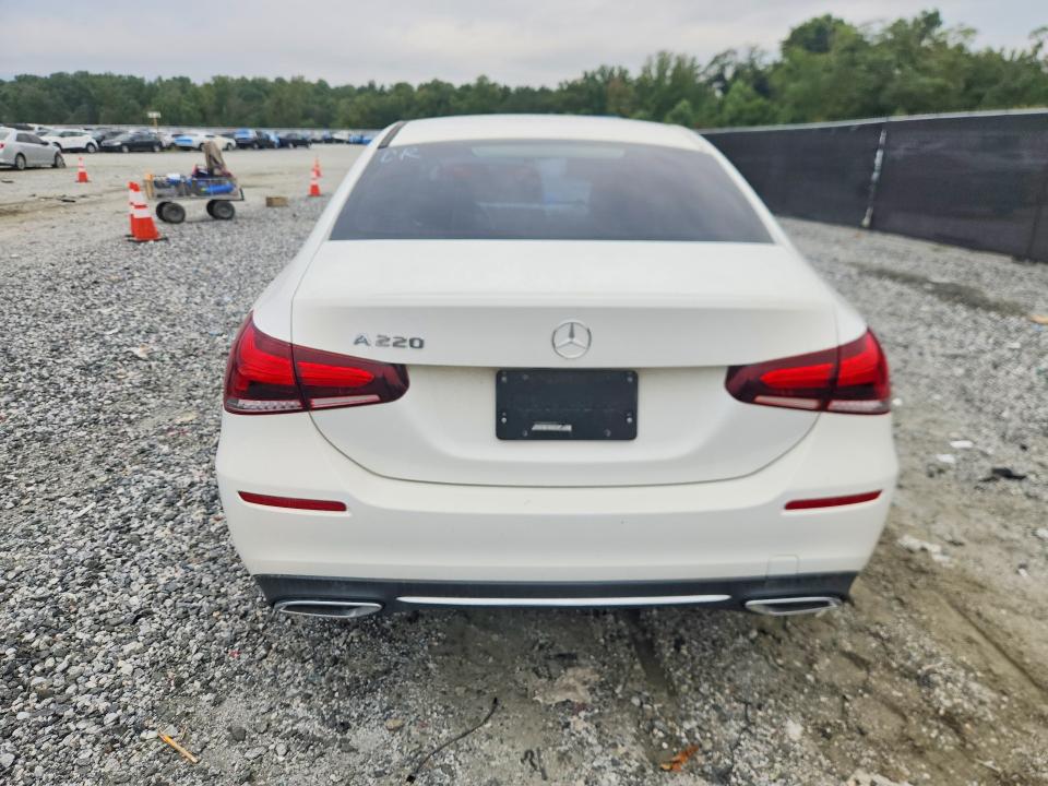 Продаж на аукціоні авто 2022 Mercedes-benz A, vin: W1K3G4EB1NJ327363, номер лоту: 68725646