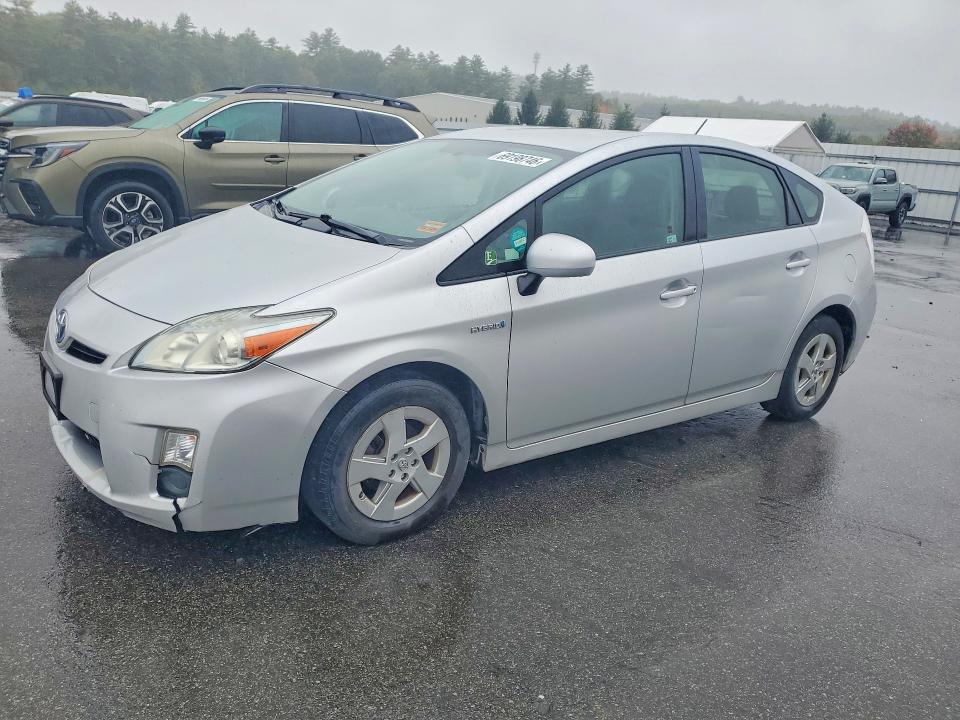 69198746 :رقم المزاد ، JTDKN3DU8B0251005 vin ، 2011 Toyota Prius مزاد بيع