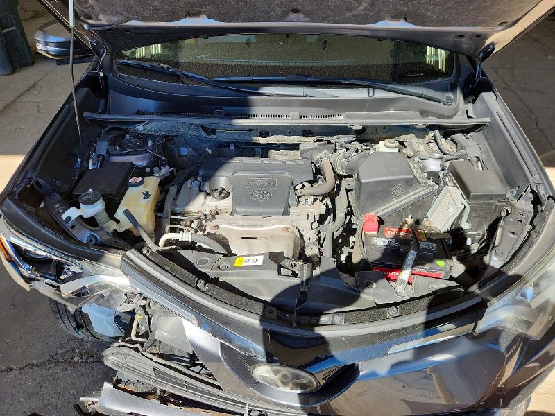 Продажа на аукционе авто 2018 Toyota Rav4, vin: JTMRFREV9JD227776, номер лота: 70529126
