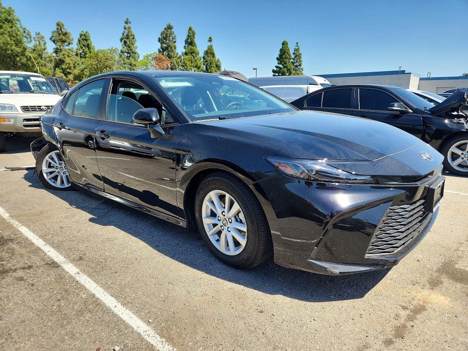 Продаж на аукціоні авто 2026 Toyota Camry, vin: 4T1DAACKXTU762228, номер лоту: 68239136