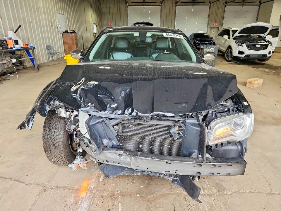 Продаж на аукціоні авто 2017 Chrysler 300c, vin: 2C3CCAEG2HH564891, номер лоту: 68568366