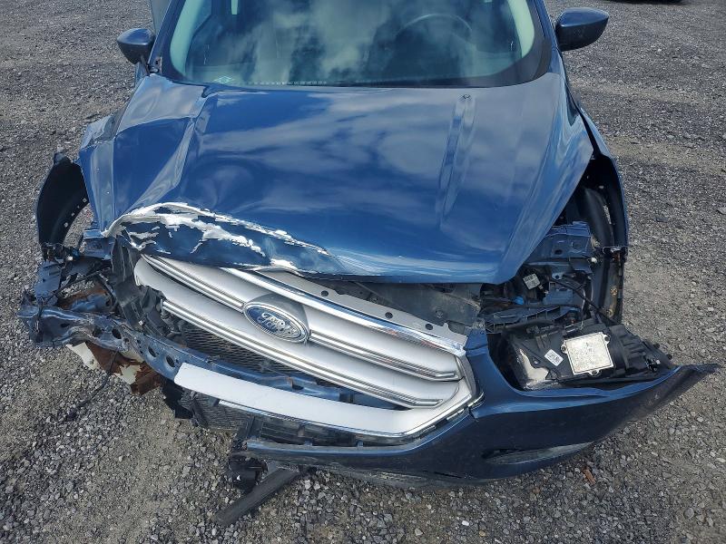 68743746 :رقم المزاد ، 1FMCU0HD2JUC81636 vin ، 2018 Ford Escape مزاد بيع