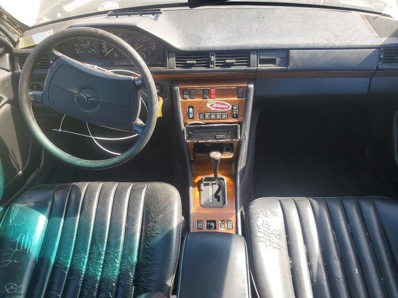 69196946 :رقم المزاد ، WDBEA26D4MB298375 vin ، 1991 Mercedes-benz 300 مزاد بيع