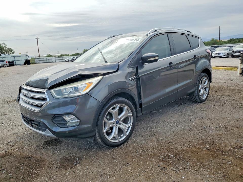 2018 Ford Escape მანქანა იყიდება აუქციონზე, vin: 1FMCU9J93JUA72352, აუქციონის ნომერი: 70330936