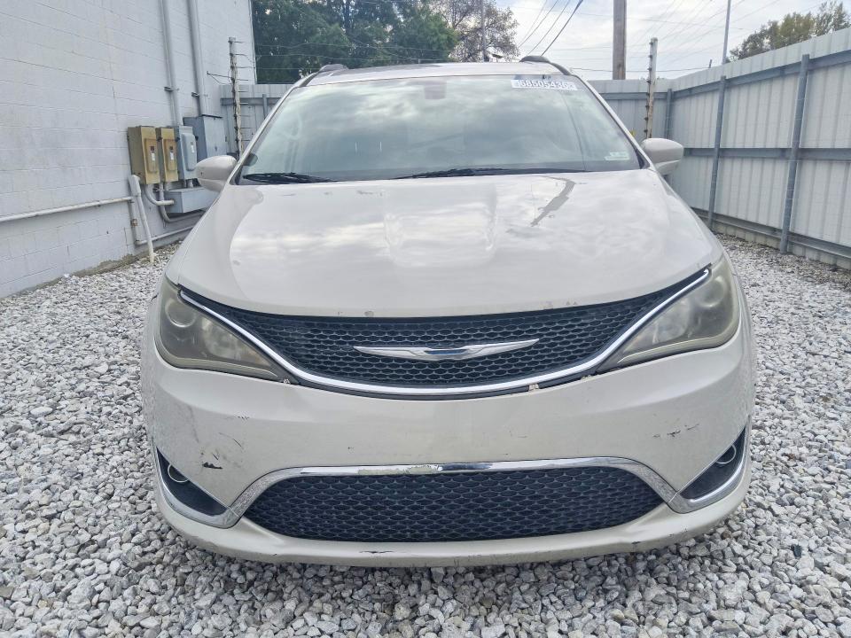 2017 Chrysler Pacifica მანქანა იყიდება აუქციონზე, vin: 2C4RC1BG9HR552726, აუქციონის ნომერი: 68505436