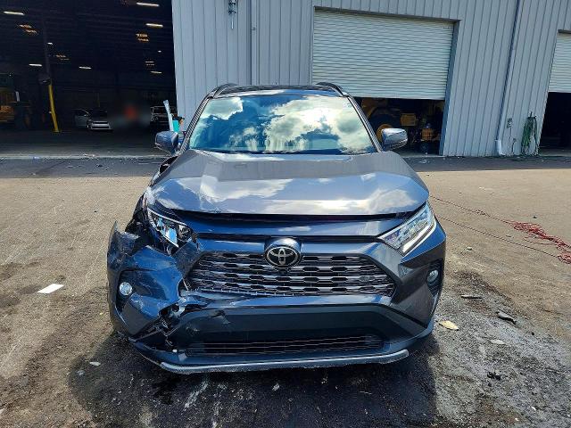 Продажа на аукционе авто 2021 Toyota Rav4, vin: JTMY1RFV3MD083574, номер лота: 68843086