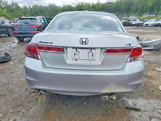 Продаж на аукціоні авто 2011 Honda Accord, vin: 1HGCP3F8XBA012517, номер лоту: 69987746