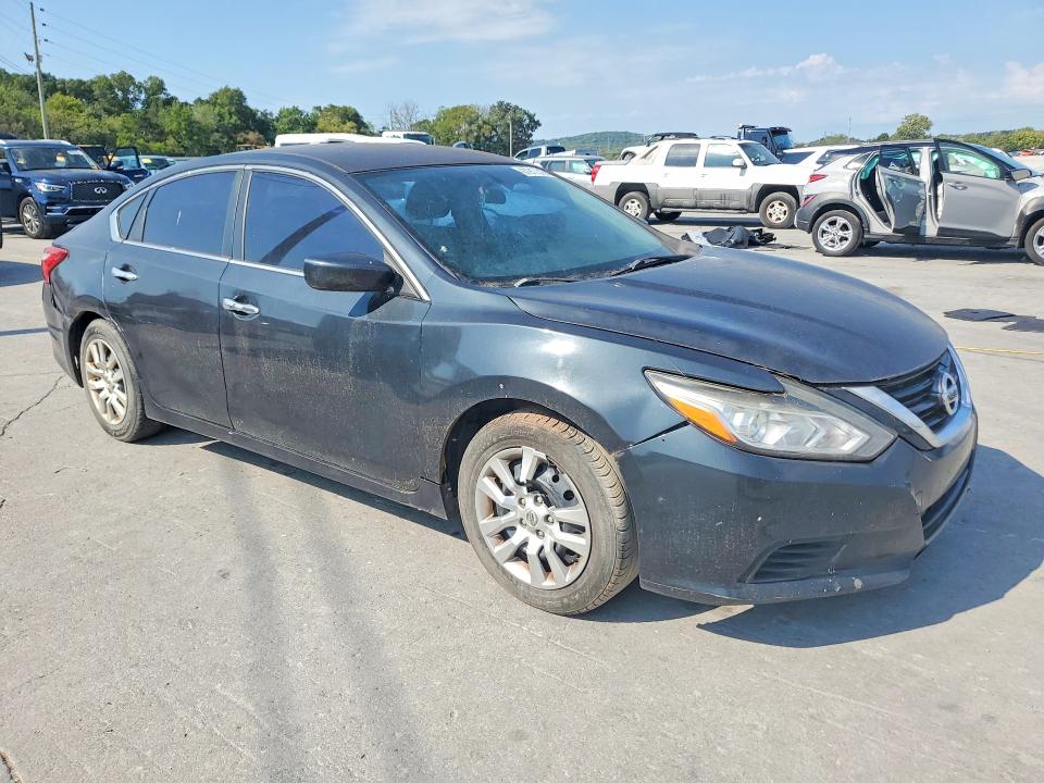 Auction sale of the 2016 Nissan Altima, vin: 1N4AL3AP2GC159304, lot number: 67917316