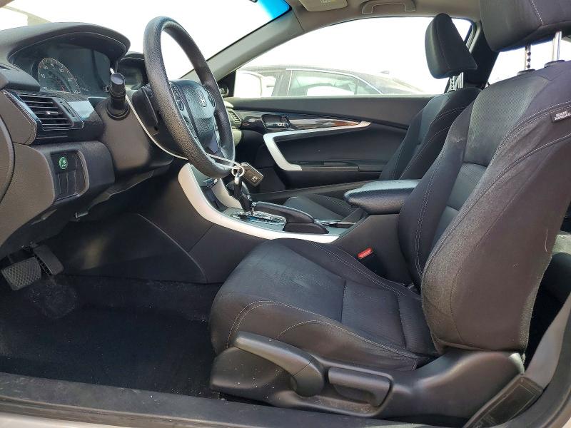 71029886 :رقم المزاد ، 1HGCT1B73EA012070 vin ، 2014 Honda Accord مزاد بيع