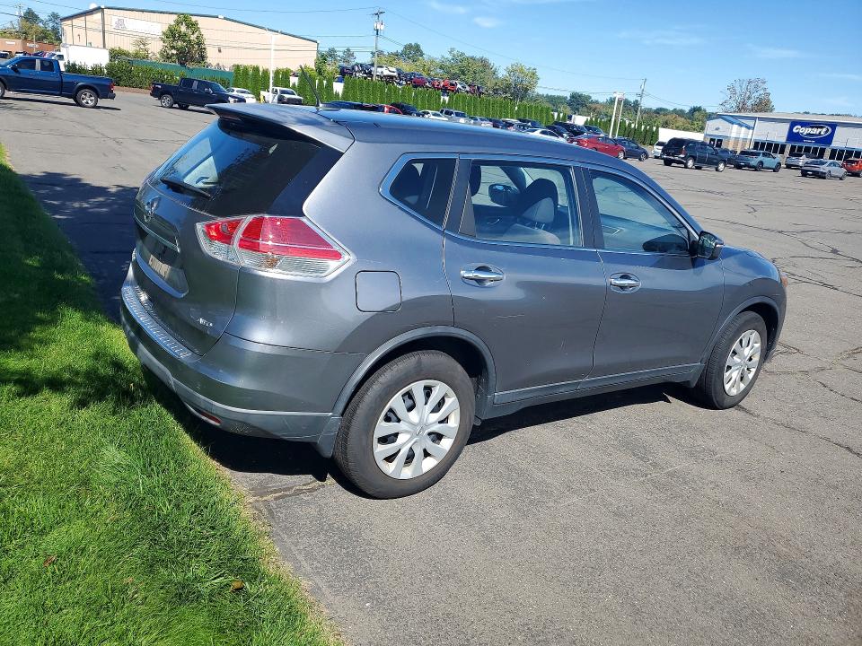 70042446 :رقم المزاد ، KNMAT2MV0FP588432 vin ، 2015 Nissan Rogue مزاد بيع