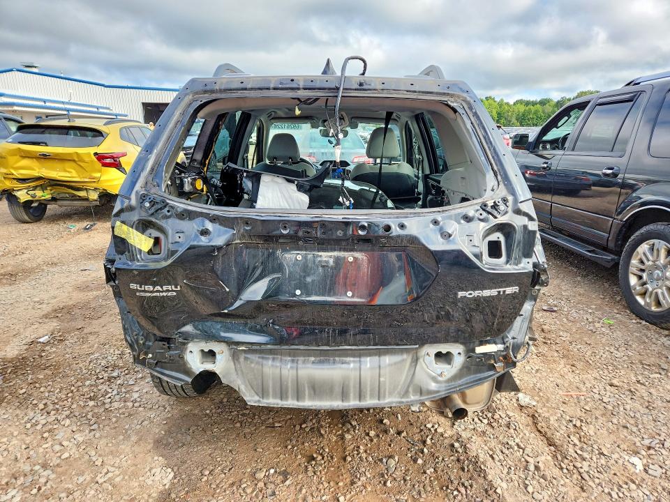 69261226 :رقم المزاد ، JF2SKAFC7MH492741 vin ، 2021 Subaru Forester مزاد بيع