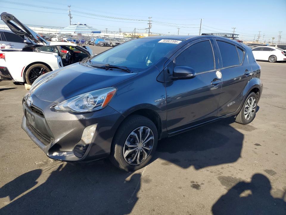 2016 Toyota Prius C მანქანა იყიდება აუქციონზე, vin: JTDKDTB34G1122631, აუქციონის ნომერი: 70382206
