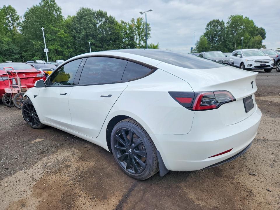 66410046 :رقم المزاد ، 5YJ3E1EA3MF043812 vin ، 2021 Tesla Model 3 مزاد بيع