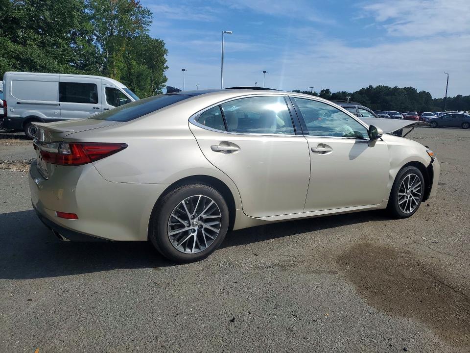 2018 Lexus Es მანქანა იყიდება აუქციონზე, vin: 58ABK1GG8JU080559, აუქციონის ნომერი: 69120236