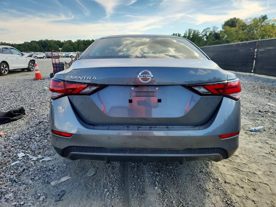 68277636 :رقم المزاد ، 3N1AB8BV1MY208747 vin ، 2021 Nissan Sentra مزاد بيع
