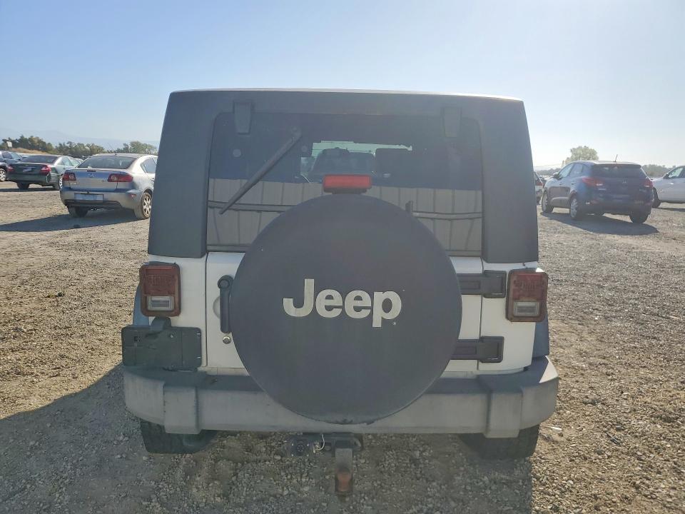 68404066 :رقم المزاد ، 1J4BA3H13AL183859 vin ، 2010 Jeep Wrangler Unlimited مزاد بيع