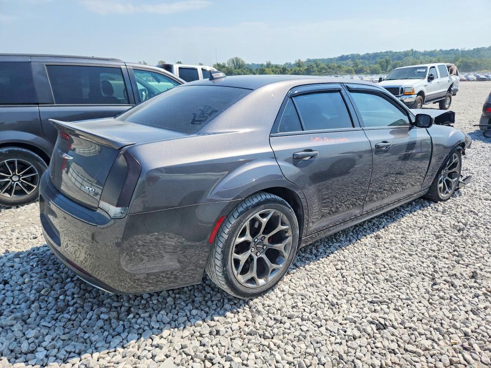 Продажа на аукционе авто 2017 Chrysler 300, vin: 2C3CCABG1HH610246, номер лота: 68240926