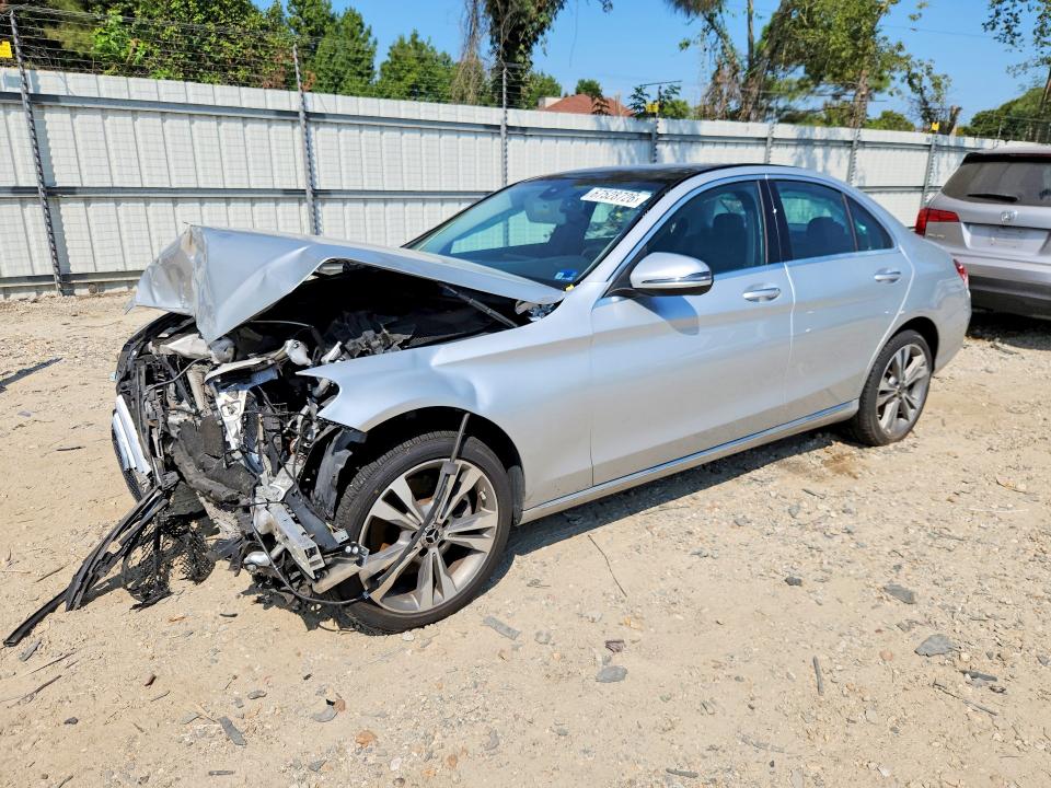 67528726 :رقم المزاد ، W1KWF8EB0MR611767 vin ، 2021 Mercedes-benz C مزاد بيع