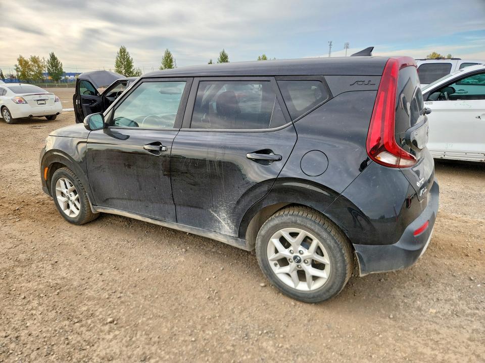 2021 Kia Soul მანქანა იყიდება აუქციონზე, vin: KNDJ33AU6M7784244, აუქციონის ნომერი: 69992206