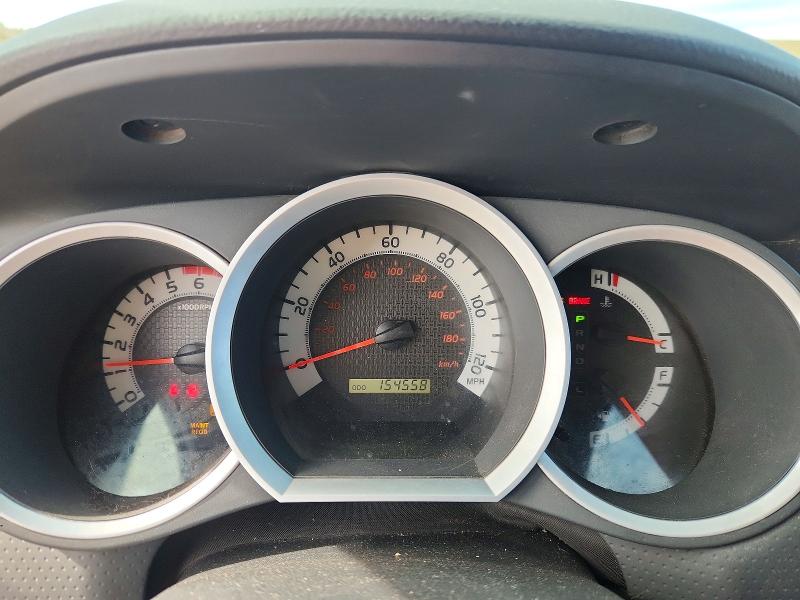 Продаж на аукціоні авто 2015 Toyota Tacoma, vin: 5TFLU4EN4FX128402, номер лоту: 69626796