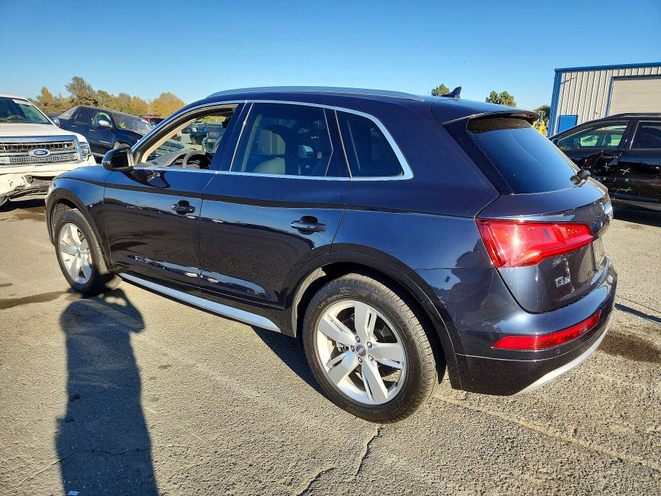 70272796 :رقم المزاد ، WA1BNAFY3J2053451 vin ، 2018 Audi Q5 مزاد بيع