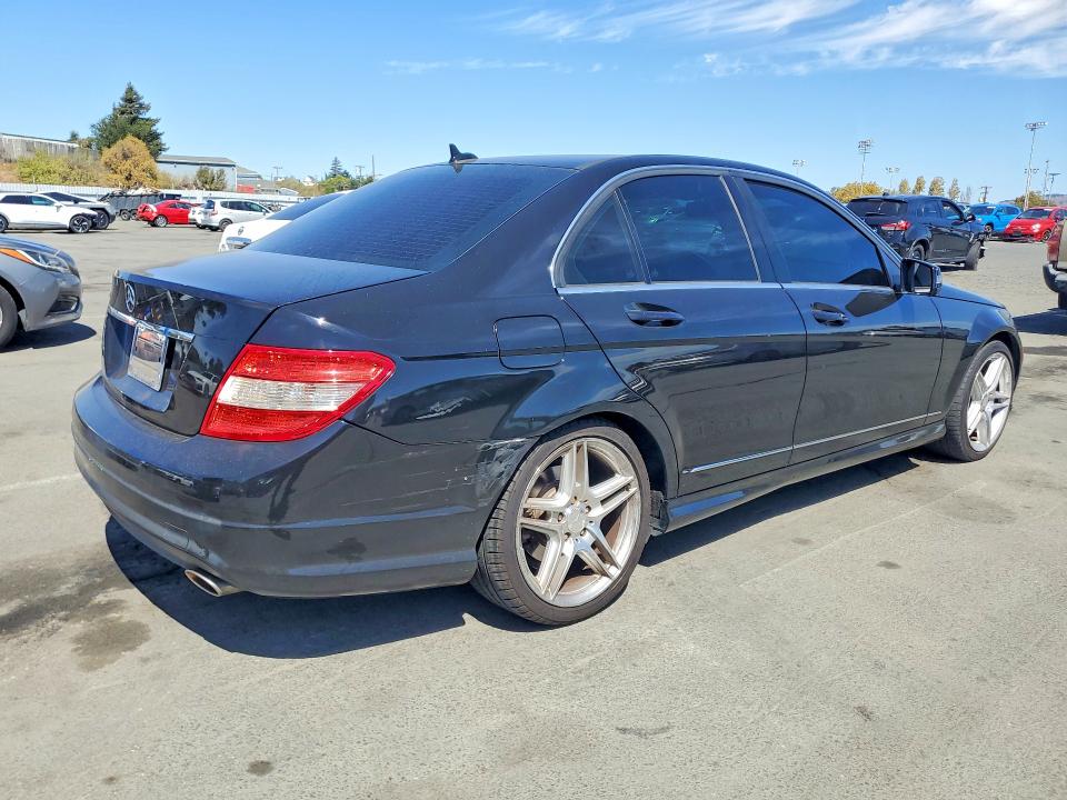 Продаж на аукціоні авто 2011 Mercedes-benz C, vin: WDDGF5EB6BF640577, номер лоту: 68380286