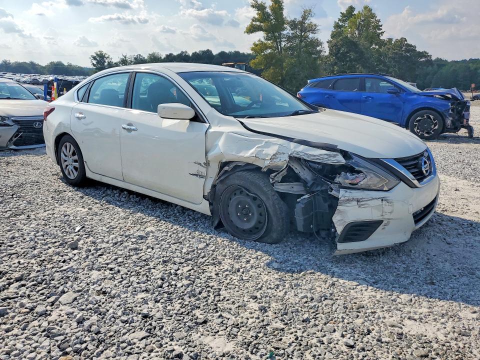 2016 Nissan Altima მანქანა იყიდება აუქციონზე, vin: 1N4AL3APXGN348478, აუქციონის ნომერი: 69279756