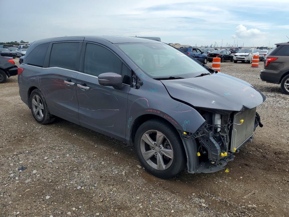 2018 Honda Odyssey მანქანა იყიდება აუქციონზე, vin: 5FNRL6H76JB083326, აუქციონის ნომერი: 68099046
