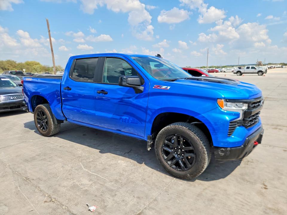 66346366 :رقم المزاد ، 3GCUKFEDXSG296315 vin ، 2025 Chevrolet Silverado مزاد بيع
