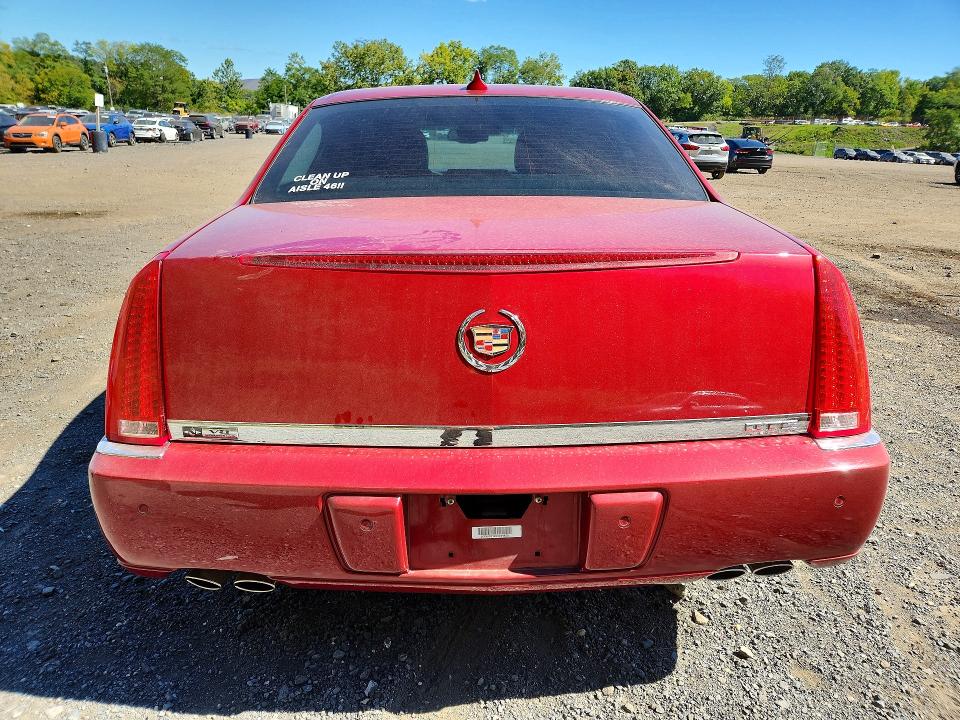 68543026 :رقم المزاد ، 1G6KH5EY2AU109456 vin ، 2010 Cadillac Dts مزاد بيع