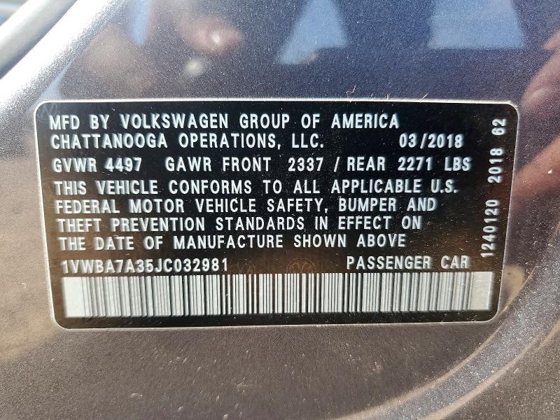 69104496 :رقم المزاد ، 1VWBA7A35JC032981 vin ، 2018 Volkswagen Passat مزاد بيع