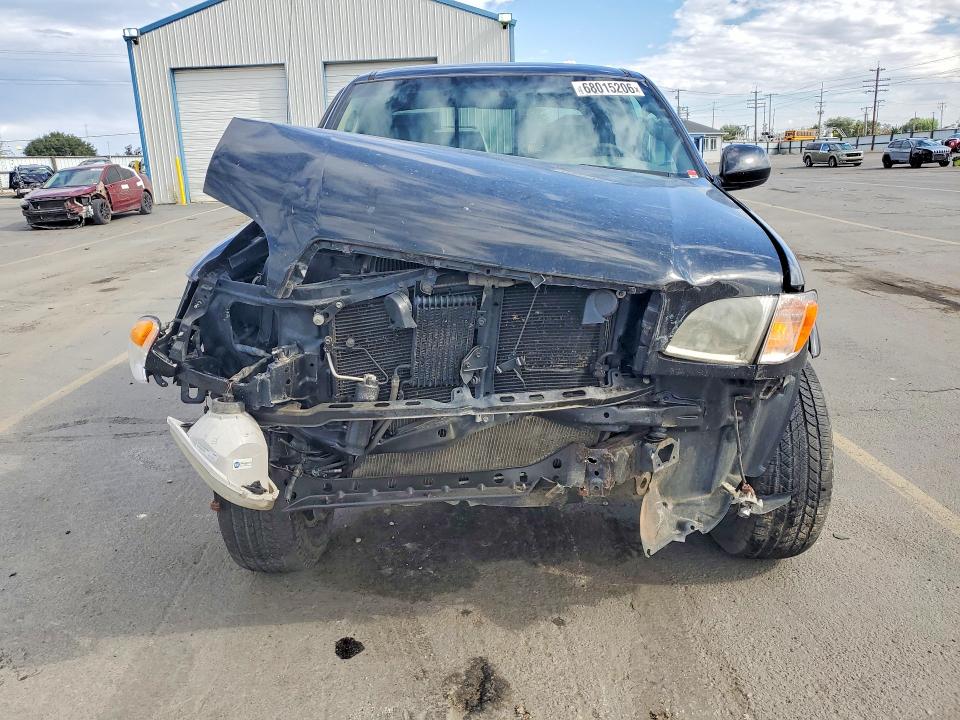 68015206 :رقم المزاد ، 5TBBT48123S378285 vin ، 2003 Toyota Tundra مزاد بيع