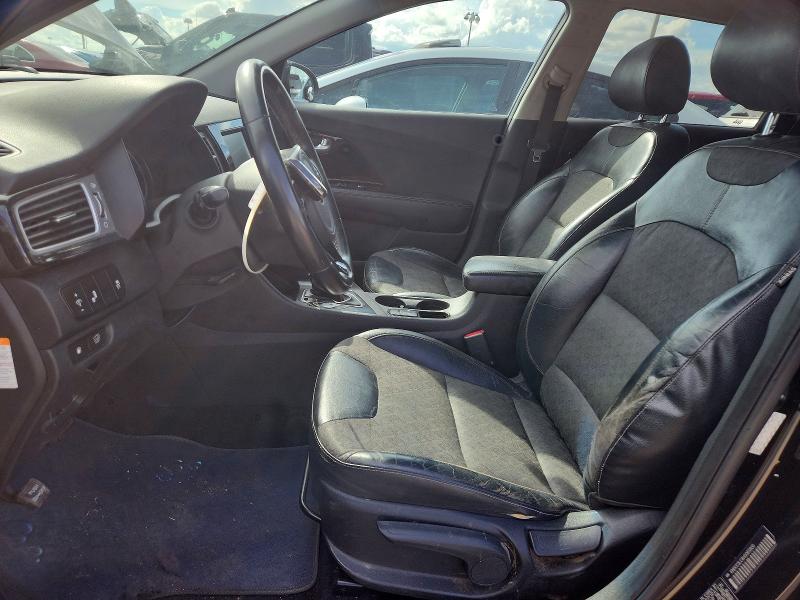 67930976 :رقم المزاد ، KNDCC3LC4H5065900 vin ، 2017 Kia Niro مزاد بيع