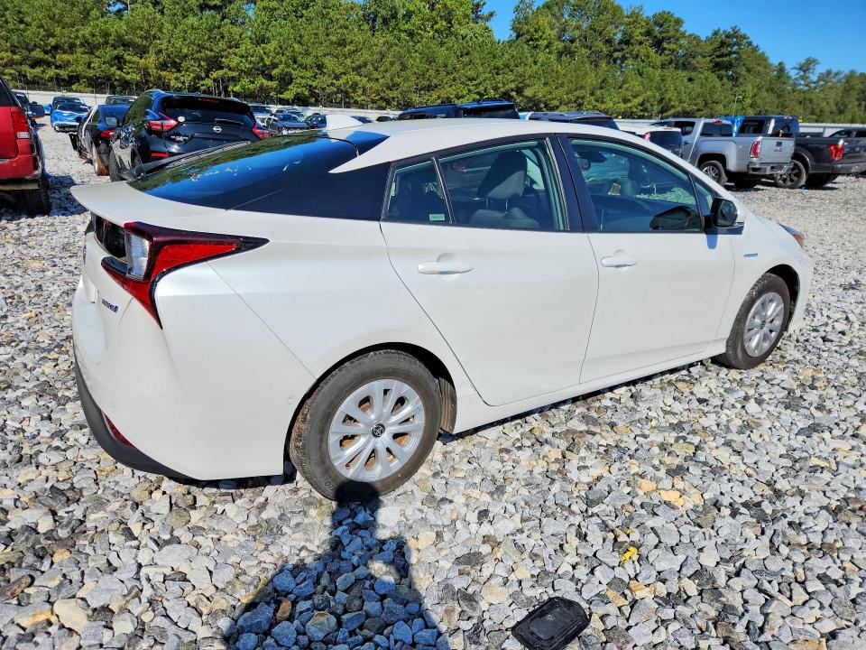 Продажа на аукционе авто 2022 Toyota Prius, vin: JTDKAMFU7N3185774, номер лота: 67923666