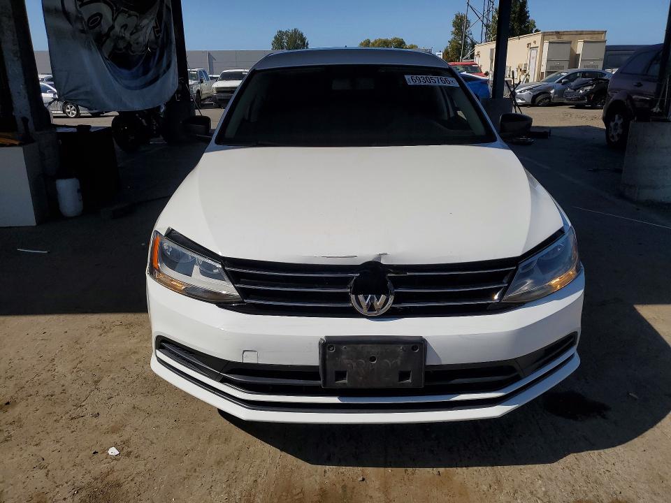 69305766 :رقم المزاد ، 3VWD67AJ1GM332033 vin ، 2016 Volkswagen Jetta مزاد بيع