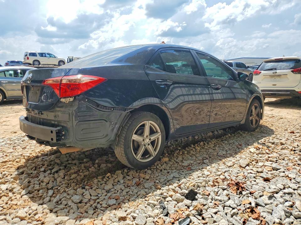67005066 :رقم المزاد ، 2T1BURHEXJC053524 vin ، 2018 Toyota Corolla مزاد بيع
