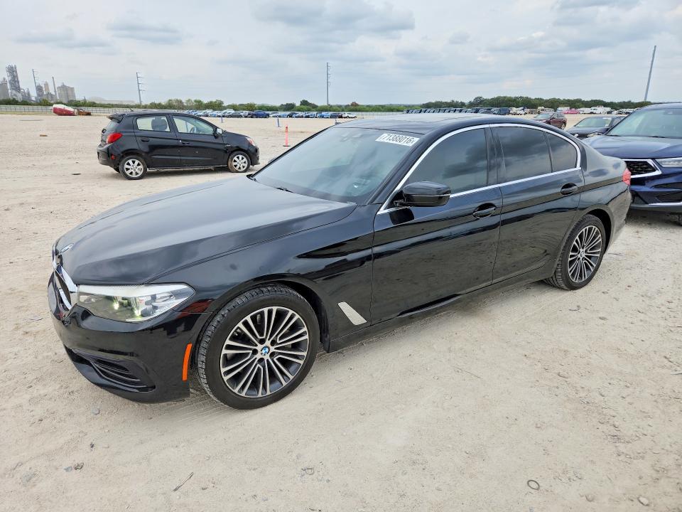 71388016 :رقم المزاد ، WBAJR7C0XLCD10500 vin ، 2020 Bmw 530 مزاد بيع