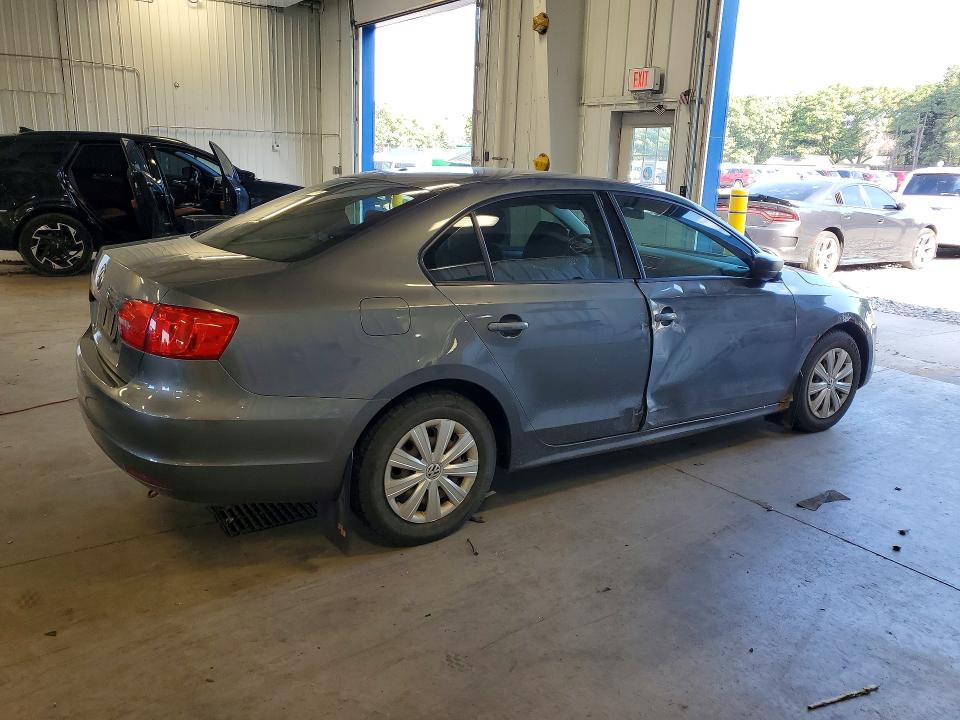 2013 Volkswagen Jetta მანქანა იყიდება აუქციონზე, vin: 3VW2K7AJ7DM401757, აუქციონის ნომერი: 67673286