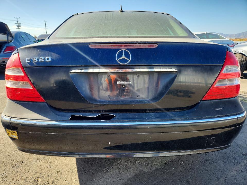 Продаж на аукціоні авто 2005 Mercedes-benz E, vin: WDBUF65J15A702171, номер лоту: 67221906