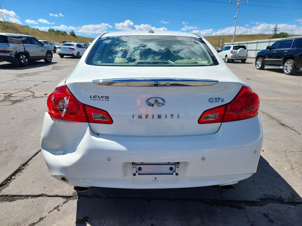 2011 Infiniti G37 Sedan მანქანა იყიდება აუქციონზე, vin: JN1CV6AR1BM353330, აუქციონის ნომერი: 67445006
