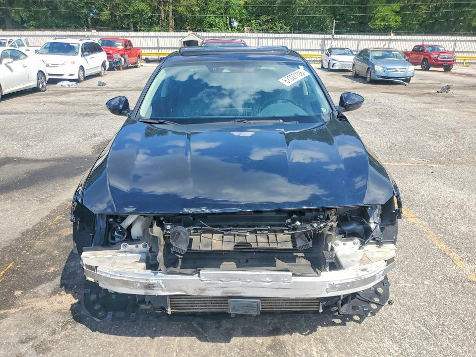 67327706 :رقم المزاد ، 1HGCV2F90MA006317 vin ، 2021 Honda Accord مزاد بيع