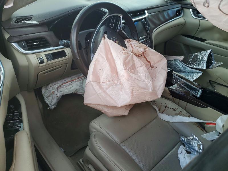 66797616 :رقم المزاد ، 2G61L5S35F9169822 vin ، 2015 Cadillac Xts مزاد بيع