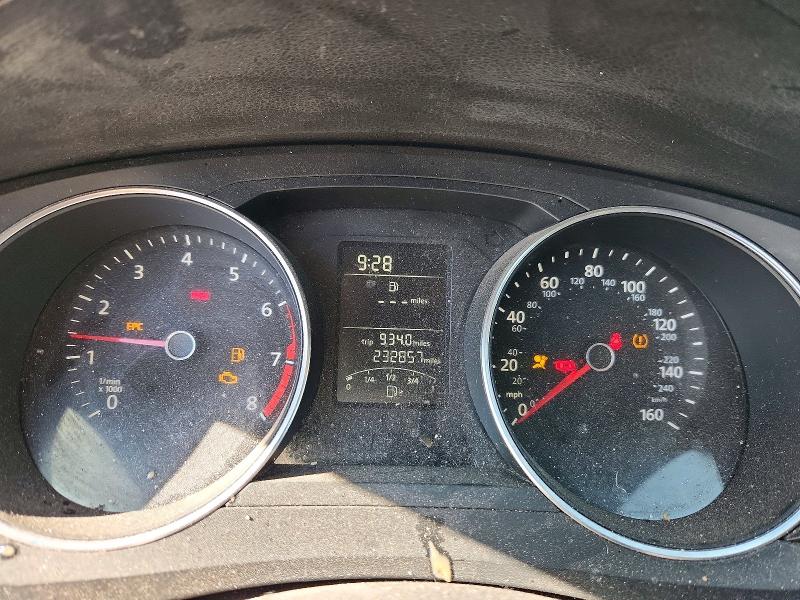67706206 :رقم المزاد ، 3VW167AJ8HM367138 vin ، 2017 Volkswagen Jetta مزاد بيع