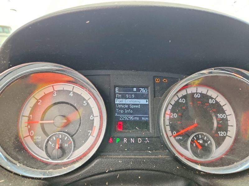 68032306 :رقم المزاد ، 2D4RN5DG1BR689152 vin ، 2011 Dodge Grand Caravan مزاد بيع
