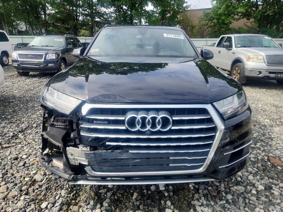 Продаж на аукціоні авто 2017 Audi Q7, vin: WA1LAAF76HD004704, номер лоту: 67713096