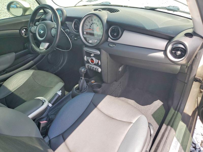 2009 Mini Cooper Clubman მანქანა იყიდება აუქციონზე, vin: WMWML33599TX33948, აუქციონის ნომერი: 67546046