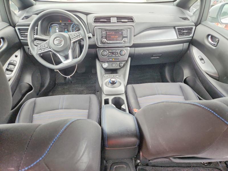 69958526 :رقم المزاد ، 1N4AZ1CP3JC308231 vin ، 2018 Nissan Leaf مزاد بيع